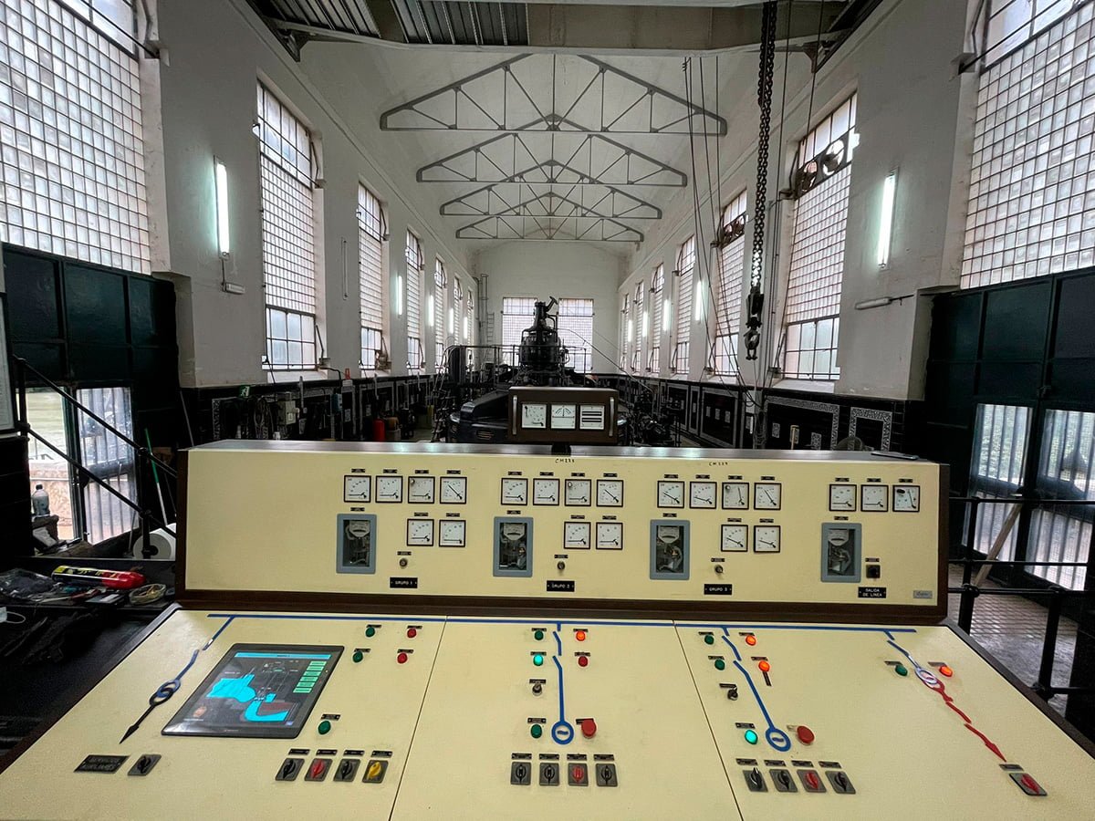 Restauracion de sistema de supervision y control, salto eléctrico de Valderrivas