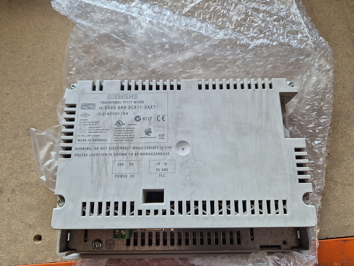 HMI 6AV6-640-OCA11-OAX1