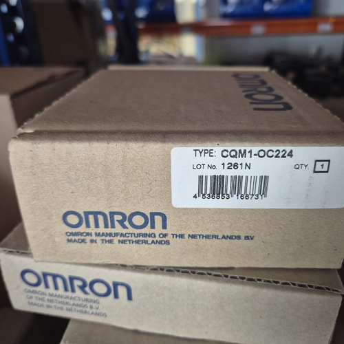 Controlador CQM1 OC224